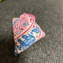 新品！　象柄三角ポーチの画像