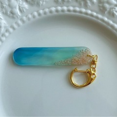 【一時受付停止】🎀ハンドメイド　レジンのネームキーホルダーの画像