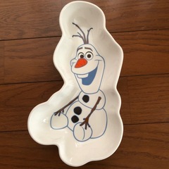 一番くじ　オラフ　皿の画像