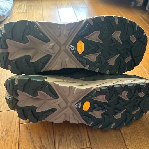 靴/バッグ HOKA