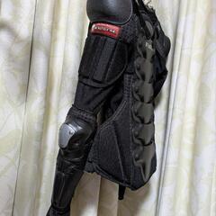 バイク プロテクター ジャケット 　　BEASTGEARの画像