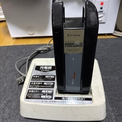 ヤマハ電動自転車バッテリー　充電器