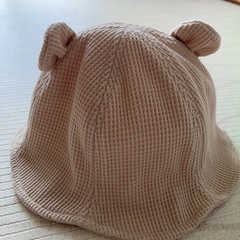 美品★ベビー帽子　くまの画像