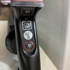 Panasonic コードレス掃除機　充電器 壁掛け器具付き 2017年製の画像