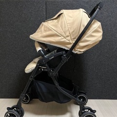 美品　コンビ　ベビーカーの画像