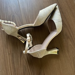 お買得★超美品★ストラップパンプスの画像