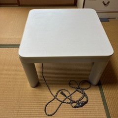 こたつの画像