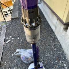 ダイソン掃除機充電式の画像