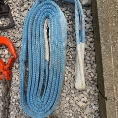 トラック用ロープとリフトロックの画像