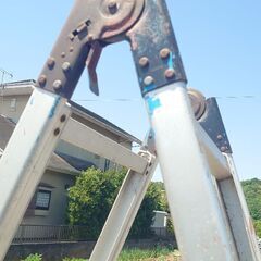 中古 『多目的はしご』サイズ 画像の高さで180センチ  ◆一折90㌢✕4の画像