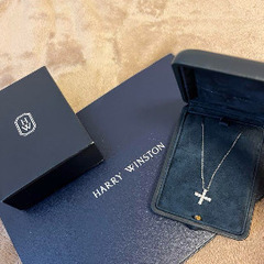 HARRY WINSTON ミニクロス ダイヤネックレス