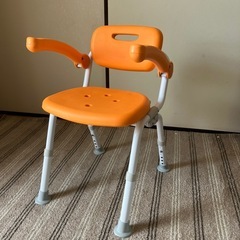 シャワーチェア[ユクリア]コンパクトSPおりたたみNの画像