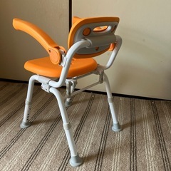 シャワーチェア[ユクリア]コンパクトSPおりたたみNの画像