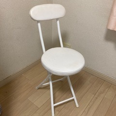 折りたたみイス