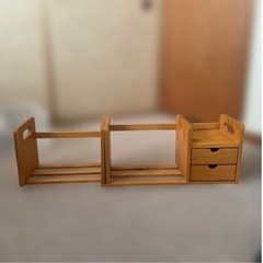 【取引中】
木製　伸縮式　収納付き本立て の画像
