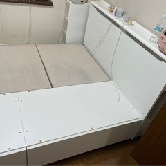 ベッドフレーム ニトリ 収納付き 約142x210