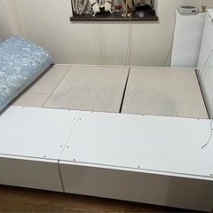 ベッドフレーム ニトリ 収納付き 約142x210の画像
