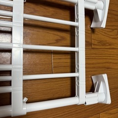 美品★ニトリ　強力つっぱり棚L の画像