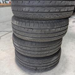 タイヤ　205/60R16 ４本セット　ブリヂストン　ルフトRV...