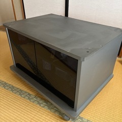 ご連絡いただければ、実家より持ち帰ります！差し上げます。 無人対応可。テレビ台