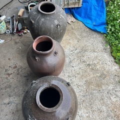 花瓶　水瓶　黒酢瓶の画像