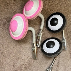 子供
自転車の補助輪と積み木　無料差し上げます