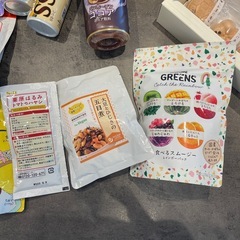 決まりました。　あげます　食品　おやつ　コーヒー　強力粉　スキムミルクの画像