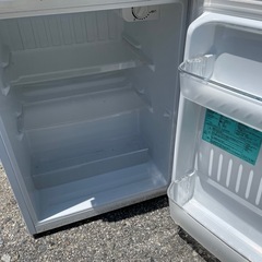 壊れている　冷蔵庫　ジャンクの画像