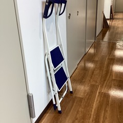 作業脚立【町田市再生家具】0508の画像