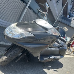 ⭐︎激安低走行⭐︎ ヤマハ　マグザム　大人気　ガンメタ