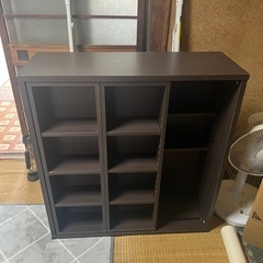 ニトリ　コミック本棚　本棚　スライド本棚　ブラウンの画像