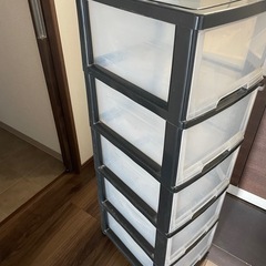 キャスター付収納ケース
