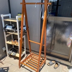 木製ハンガーラック