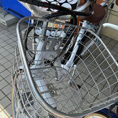 🚲新品未使用品/26インチ電動アシスト自転車🚲ASX2462053/1年間メーカー保証付き/ライト付き/ホワイト/No.685の画像