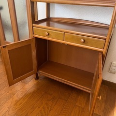 【カリモク】木製キャビネットの画像