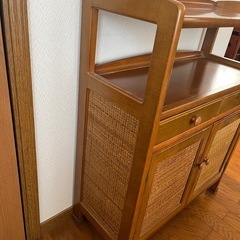 【カリモク】木製キャビネットの画像