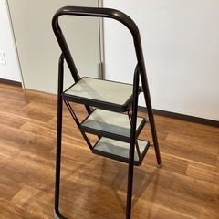 折りたたみ3段脚立【町田市再生家具】250385の画像