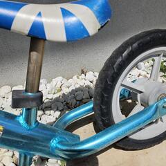 自転車 キックバイク ペダル無し 男児 サドル調節可能  の画像