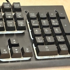 ZK-G081 RGB ゲーミングキーボード パソコンの画像