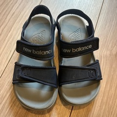 ニューバランス⭐︎サンダル17センチ