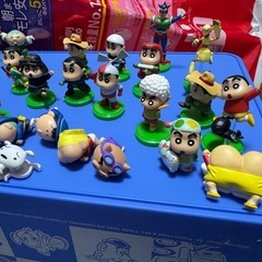 映画しんちゃんフィギュアとおまけの画像