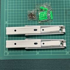 【未使用品】棚受け金具L字型 折畳み 20cmの画像