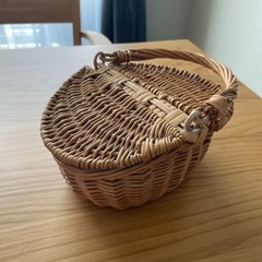 カゴの画像
