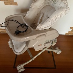 コンビ  電動ハイローチェア