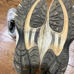 スニーカー　24.5の画像