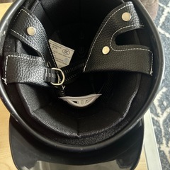 ポリスヘルメットの画像