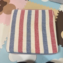 椅子の高さ調節クッション