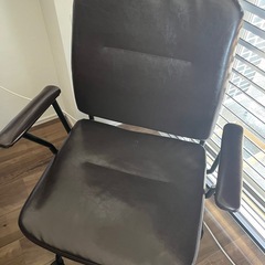 デスクチェアの画像