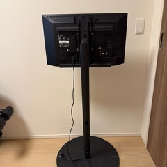 【美品】EQUALS イコールズ テレビ台 自立型 超低床キャスター付き テレビスタンド WALL A2 CASTER BASE ロータイプ 24型〜55型対応 サテンブラック の画像