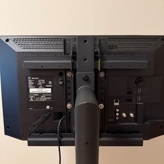 【美品】EQUALS イコールズ テレビ台 自立型 超低床キャスター付き テレビスタンド WALL A2 CASTER BASE ロータイプ 24型〜55型対応 サテンブラック の画像